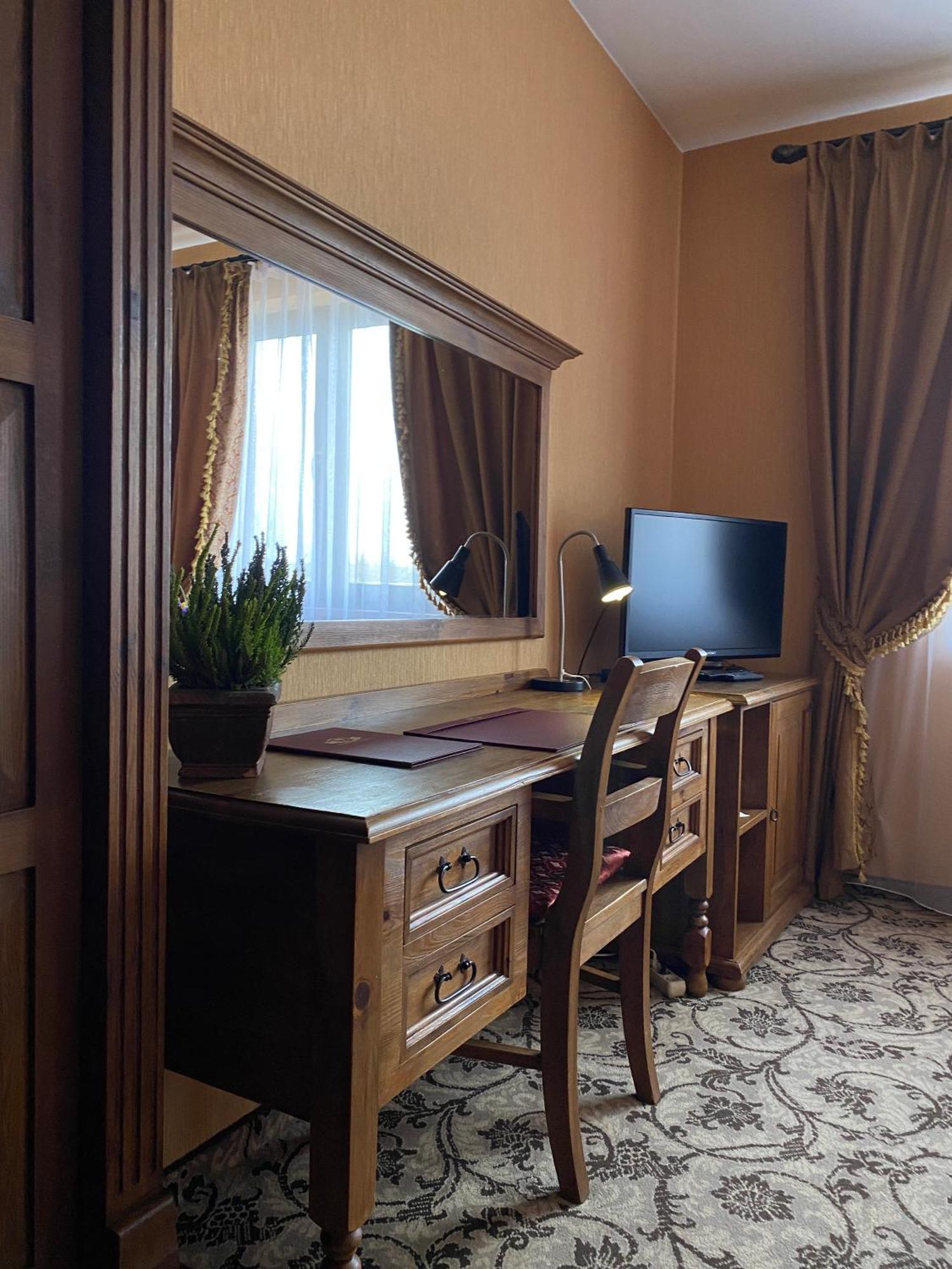 Hotel Zameczek Książ Wielki Exteriér fotografie