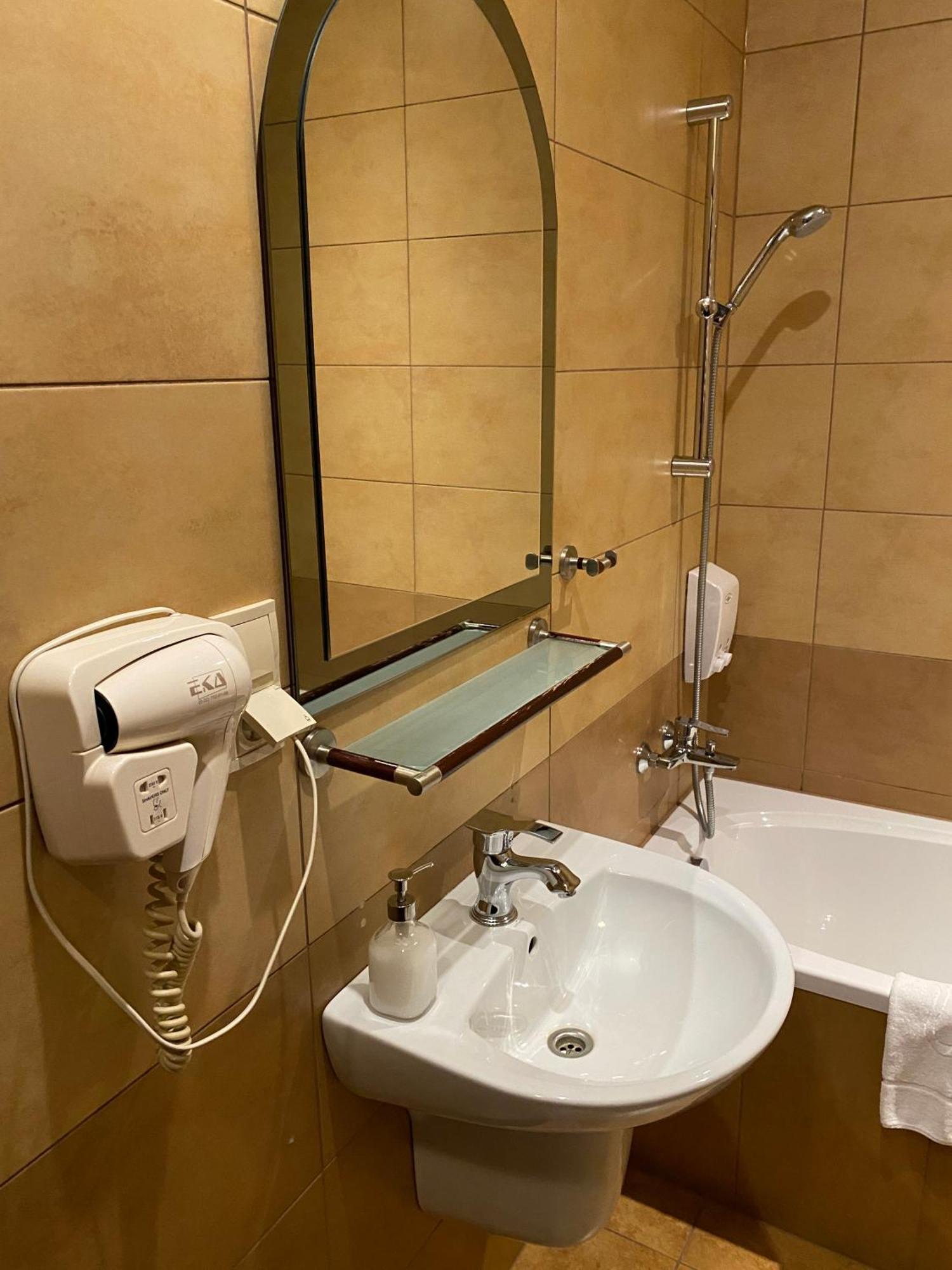 Hotel Zameczek Książ Wielki Exteriér fotografie