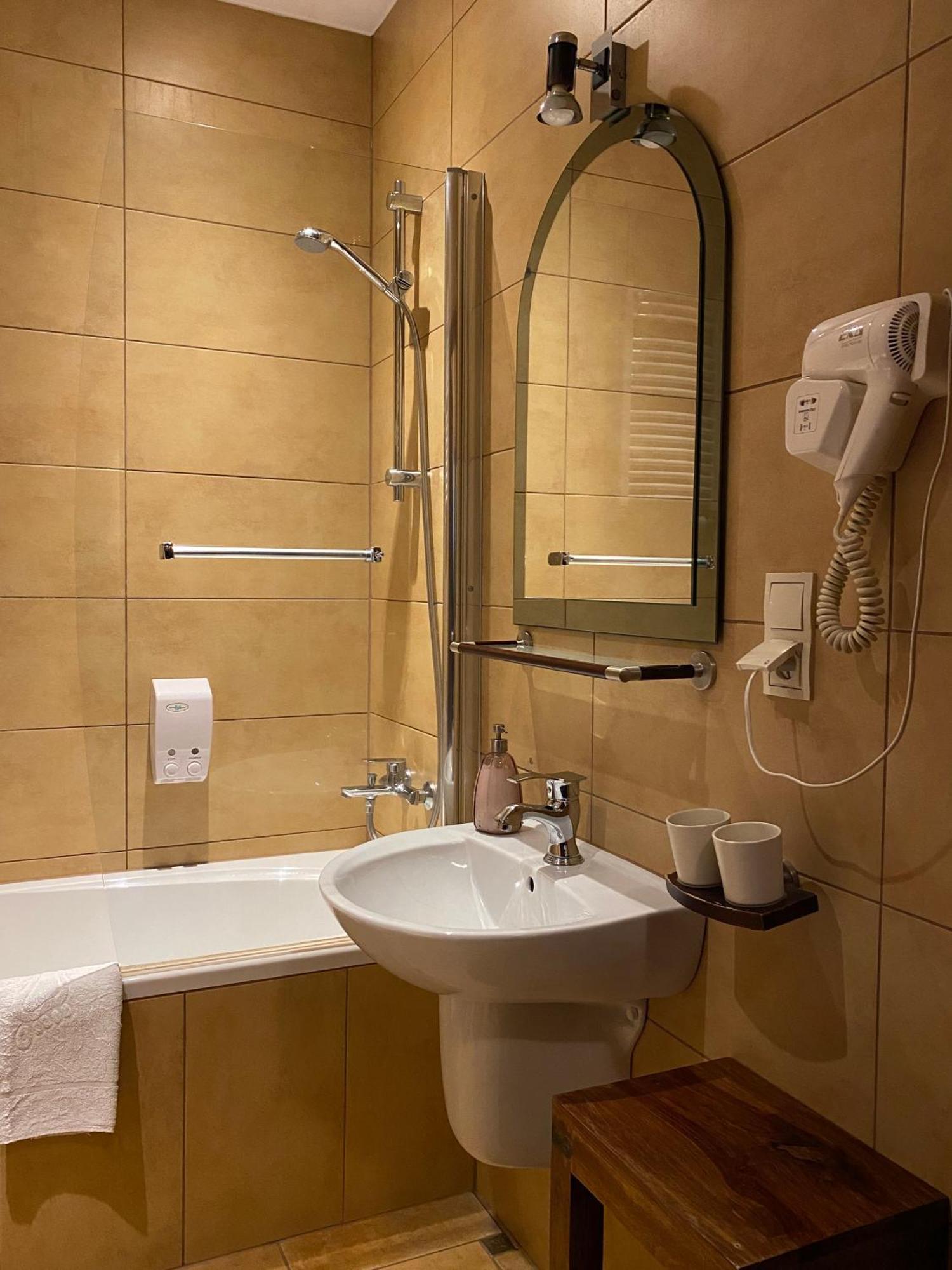 Hotel Zameczek Książ Wielki Exteriér fotografie